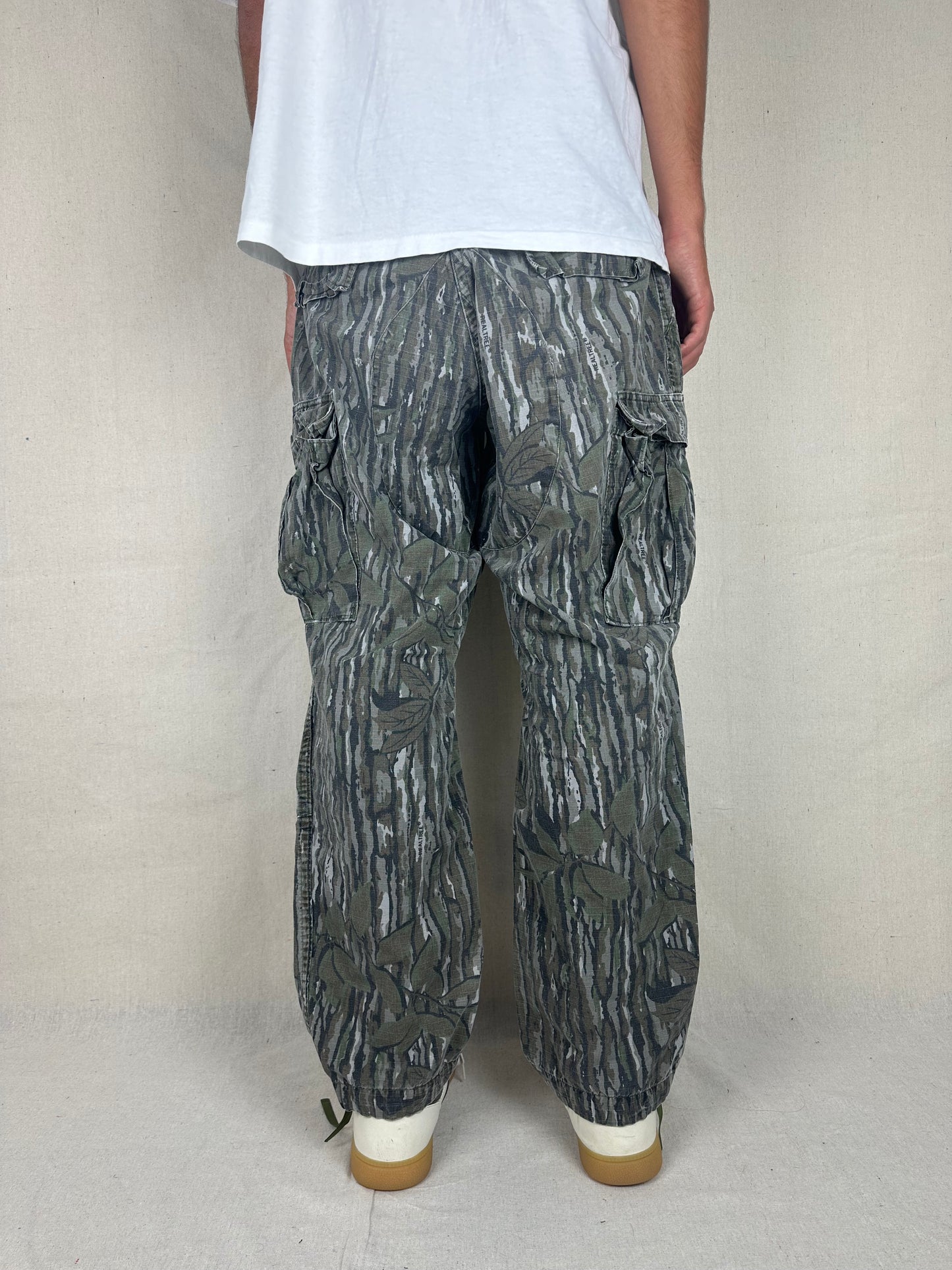 90's Realtree Camo Vintage Cargo Pants Size 34x30