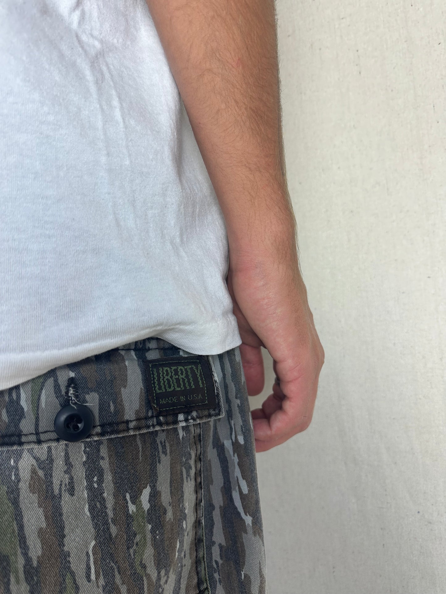 90's Realtree Camo USA Made Vintage Cargo Pants Size 36x32