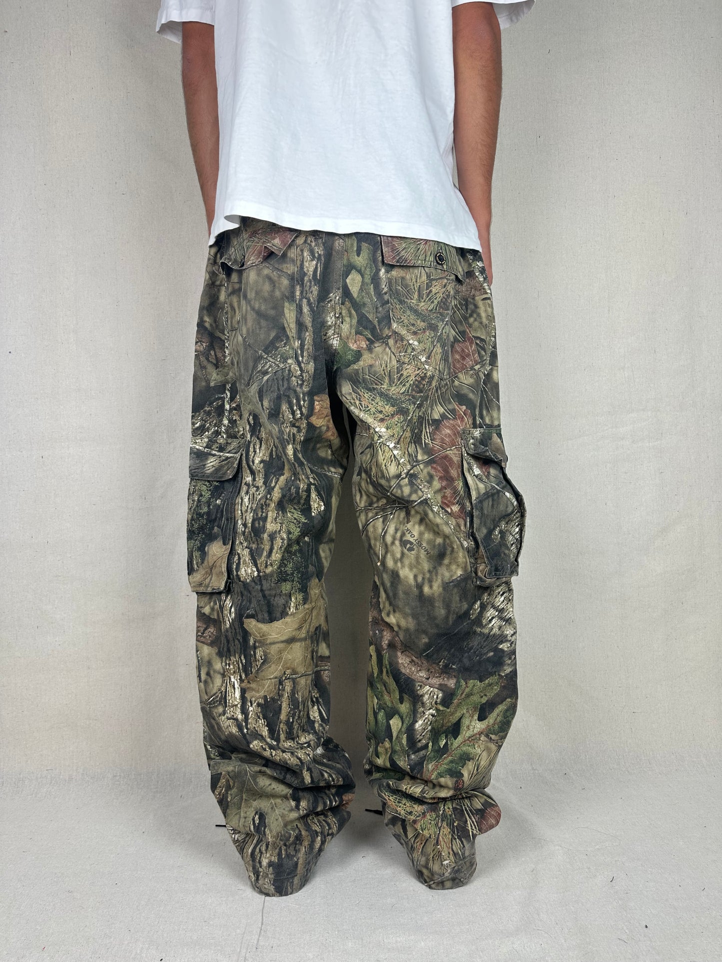 90's Mossyoak Realtree Camo Vintage Cargo Pants Size 36/38x32