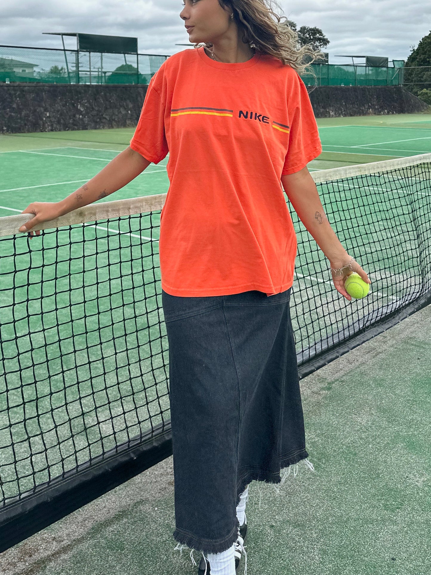 90's Nike Embroidered Vintage T-Shirt Size 14