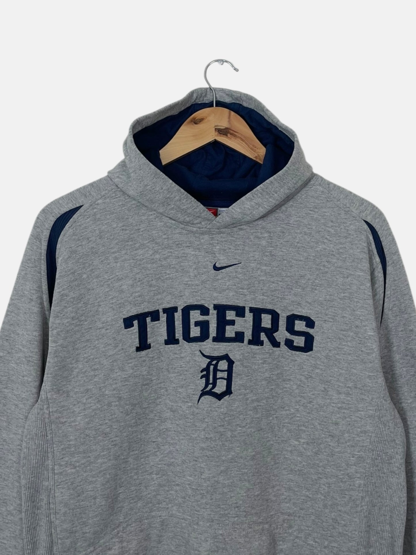 90's Nike Tigers Embroidered Vintage Sweatshirt Size S