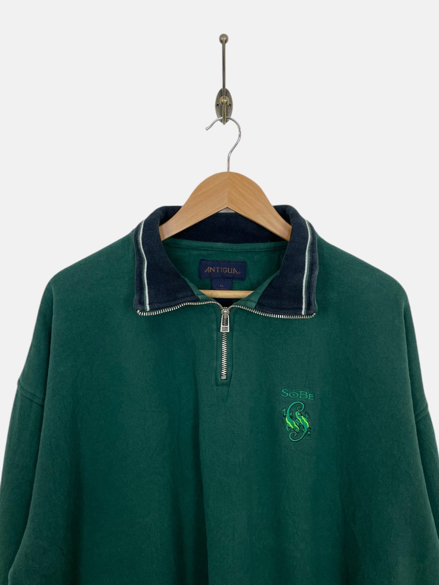 90's Lizard Embroidered Vintage Sweatshirt Size 2XL
