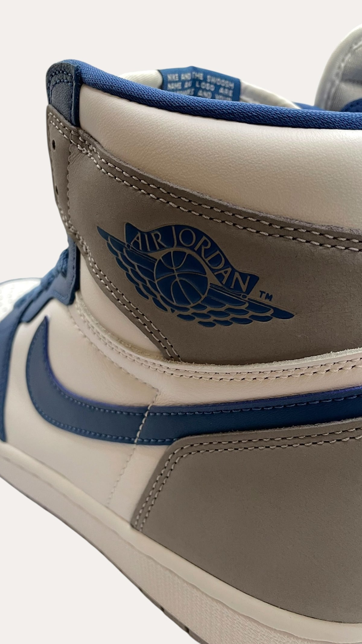 Air Jordan 1 Retro High OG Size 14