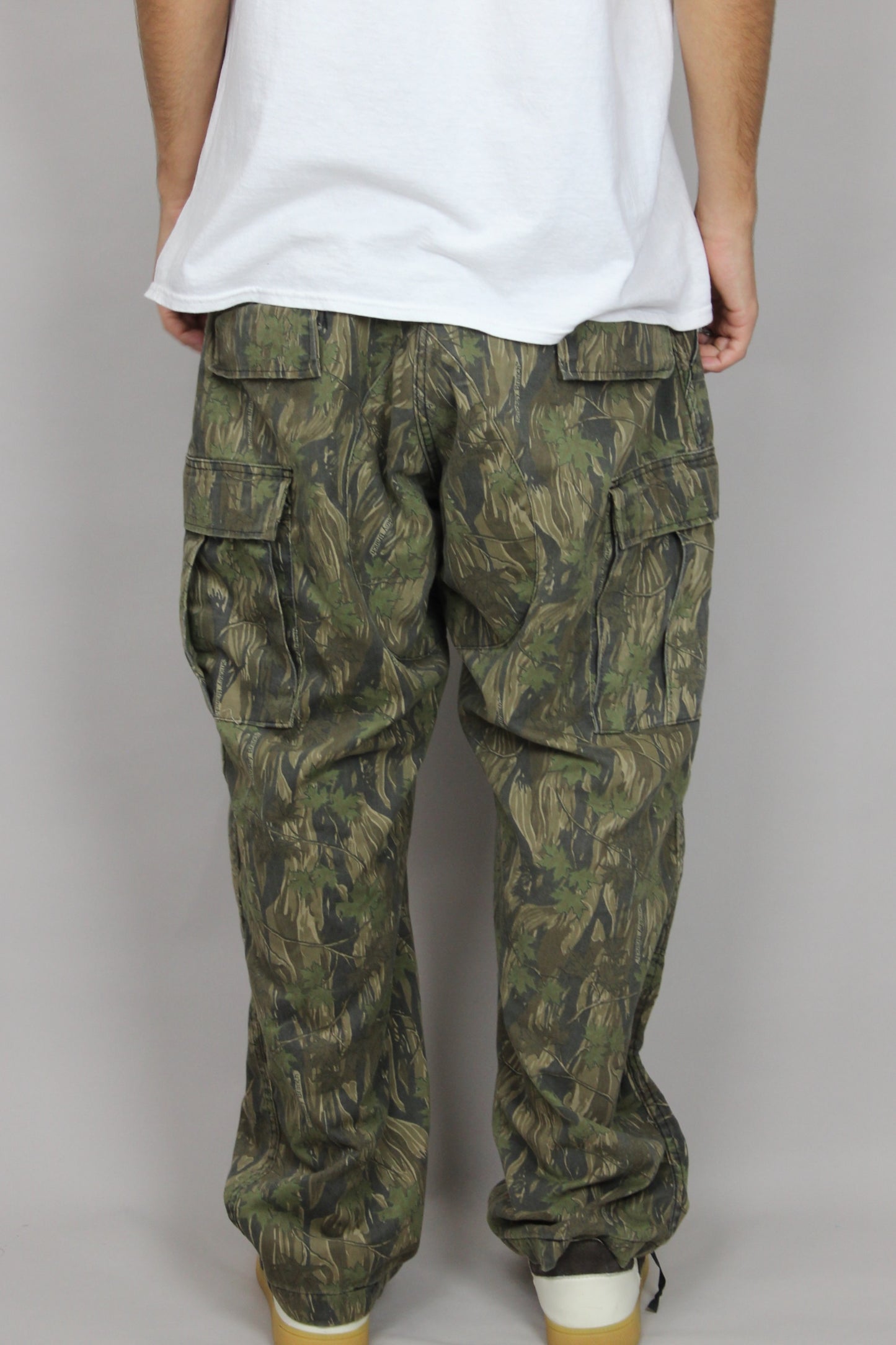 90's Realtree Camo Vintage Cargo Pants Size 36x31
