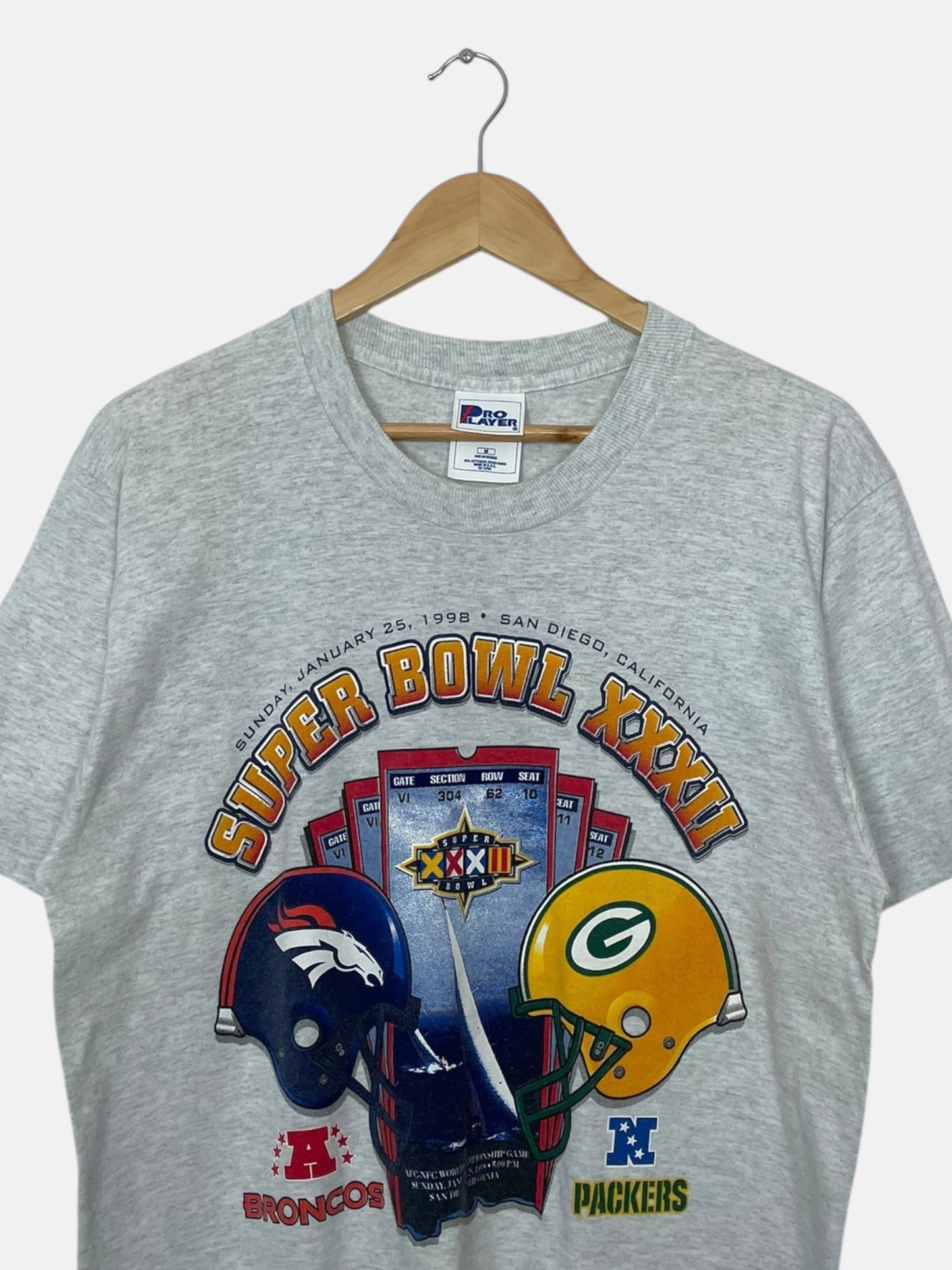 90's Broncos vs Packers Vintage T-Shirt Size S-M