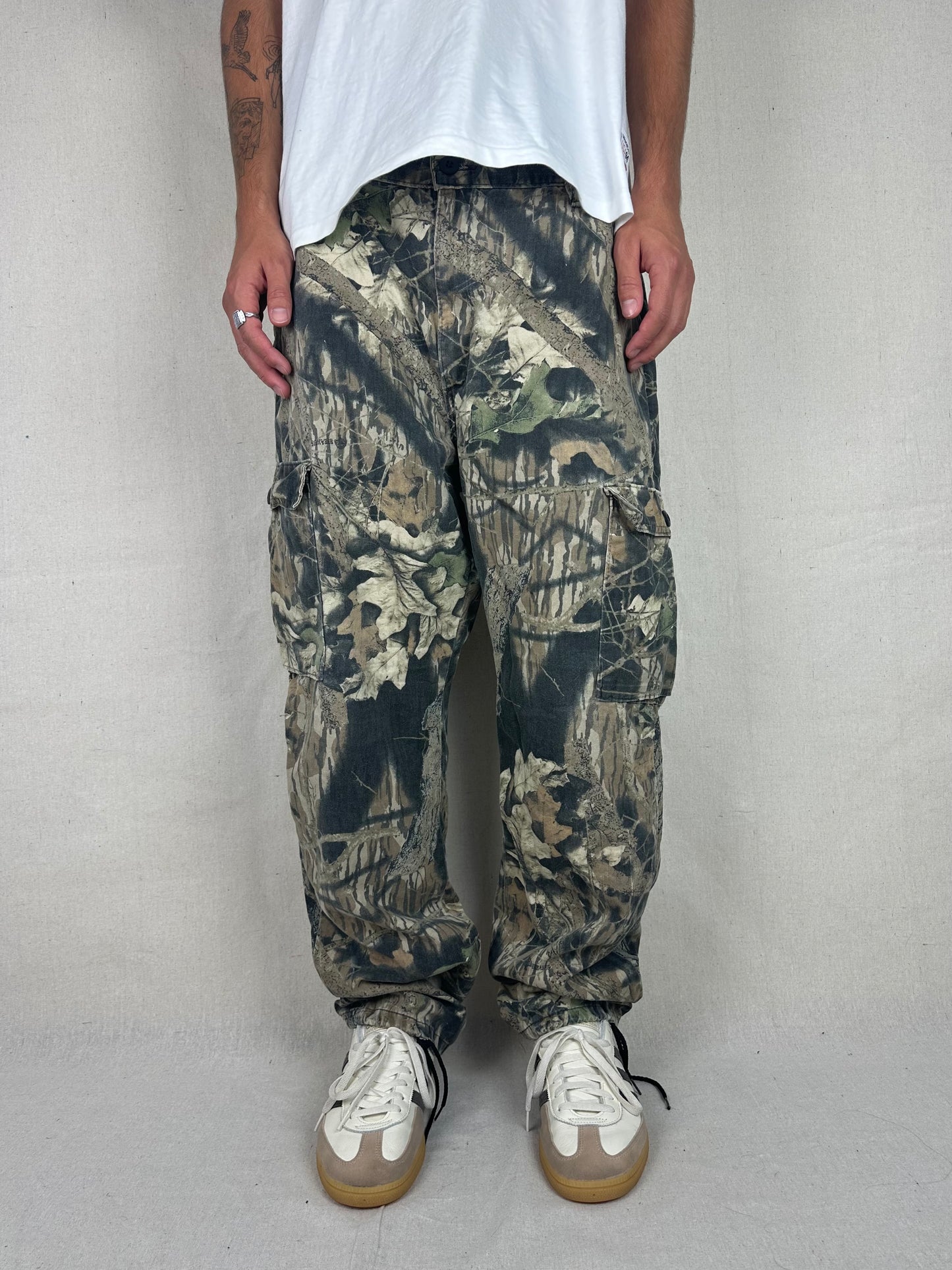 90's Realtree Camo USA Made Vintage Cargo Pants Size 37x32
