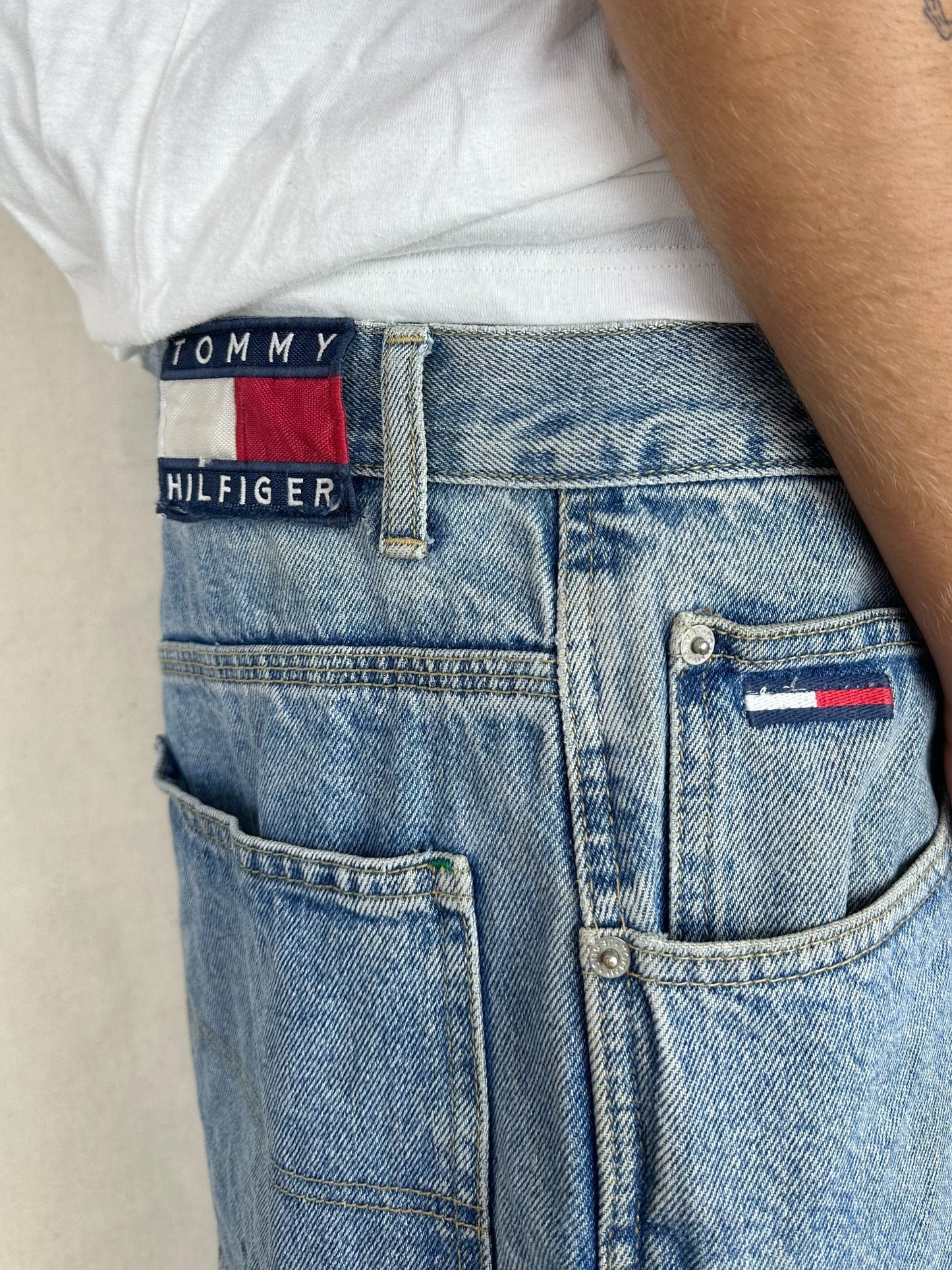 90's Tommy Hilfiger Jeans Vintage Carpenter Jean Shorts Size 36"