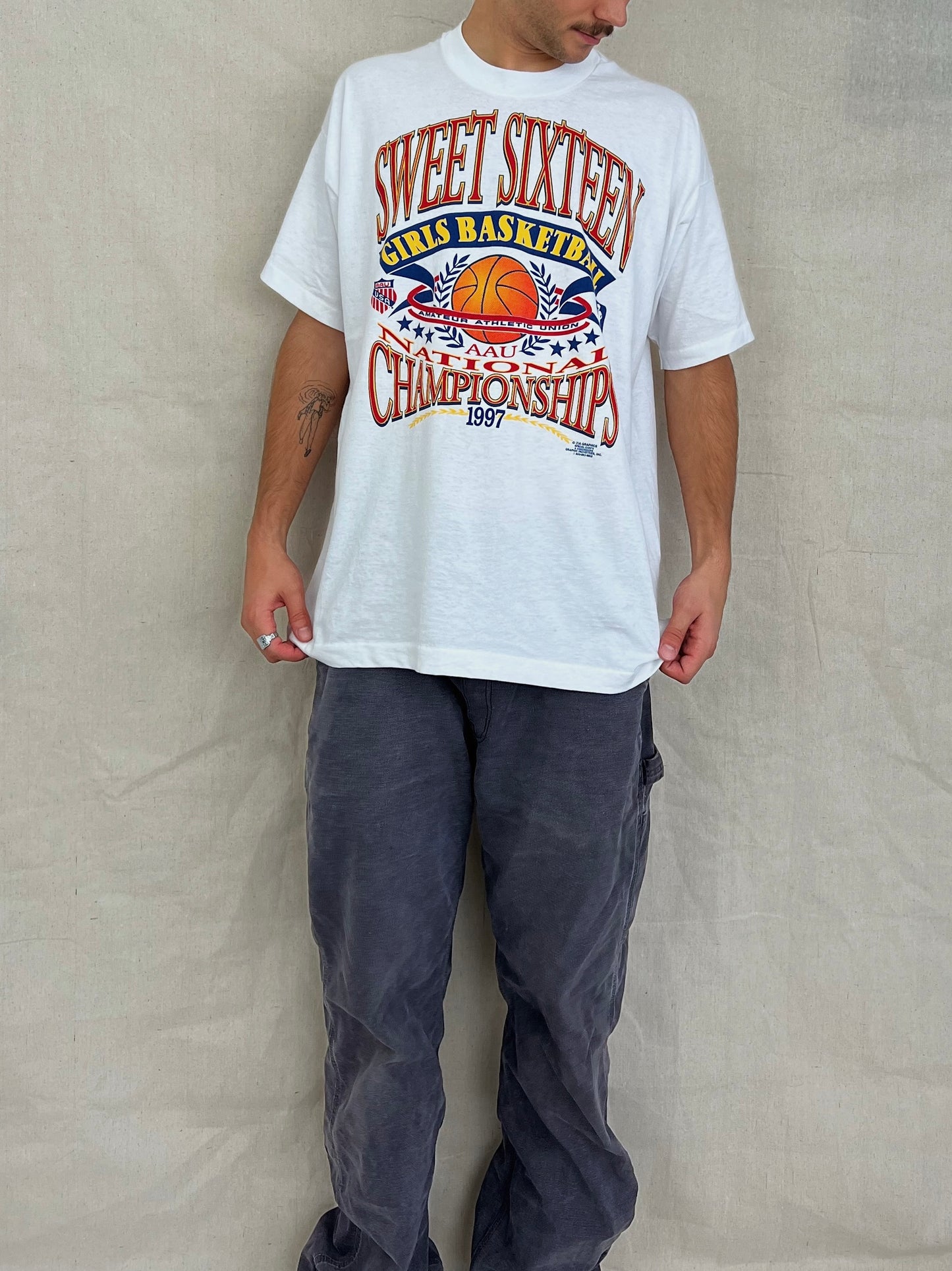 1997 Girls Basketball USA Made Vintage T-Shirt Size XL
