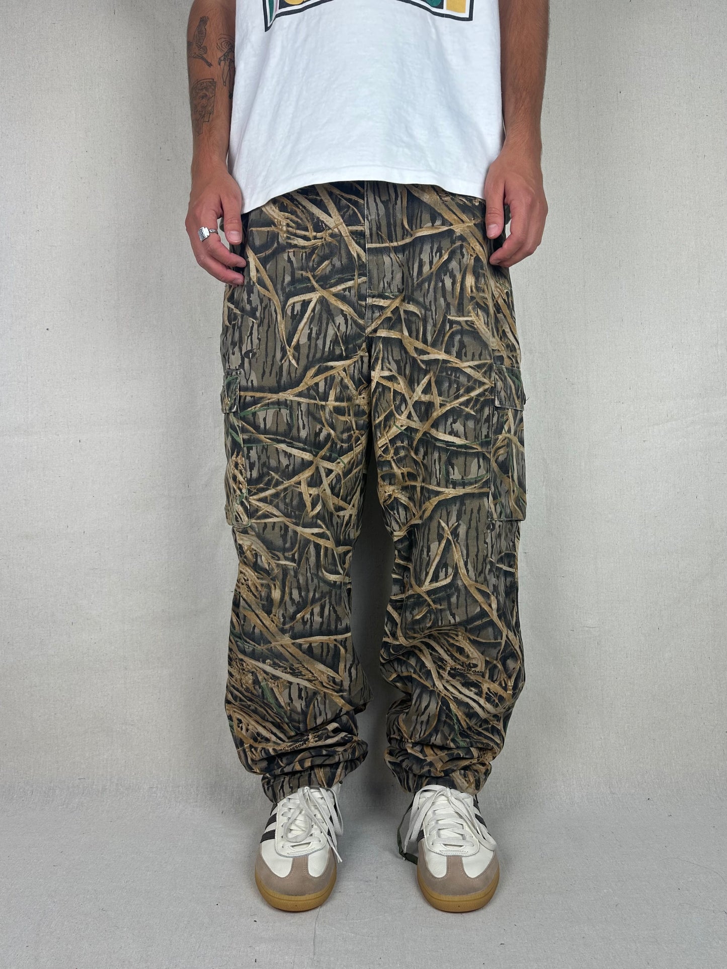 90's Realtree Camo Vintage Cargo Pants Size 38x33
