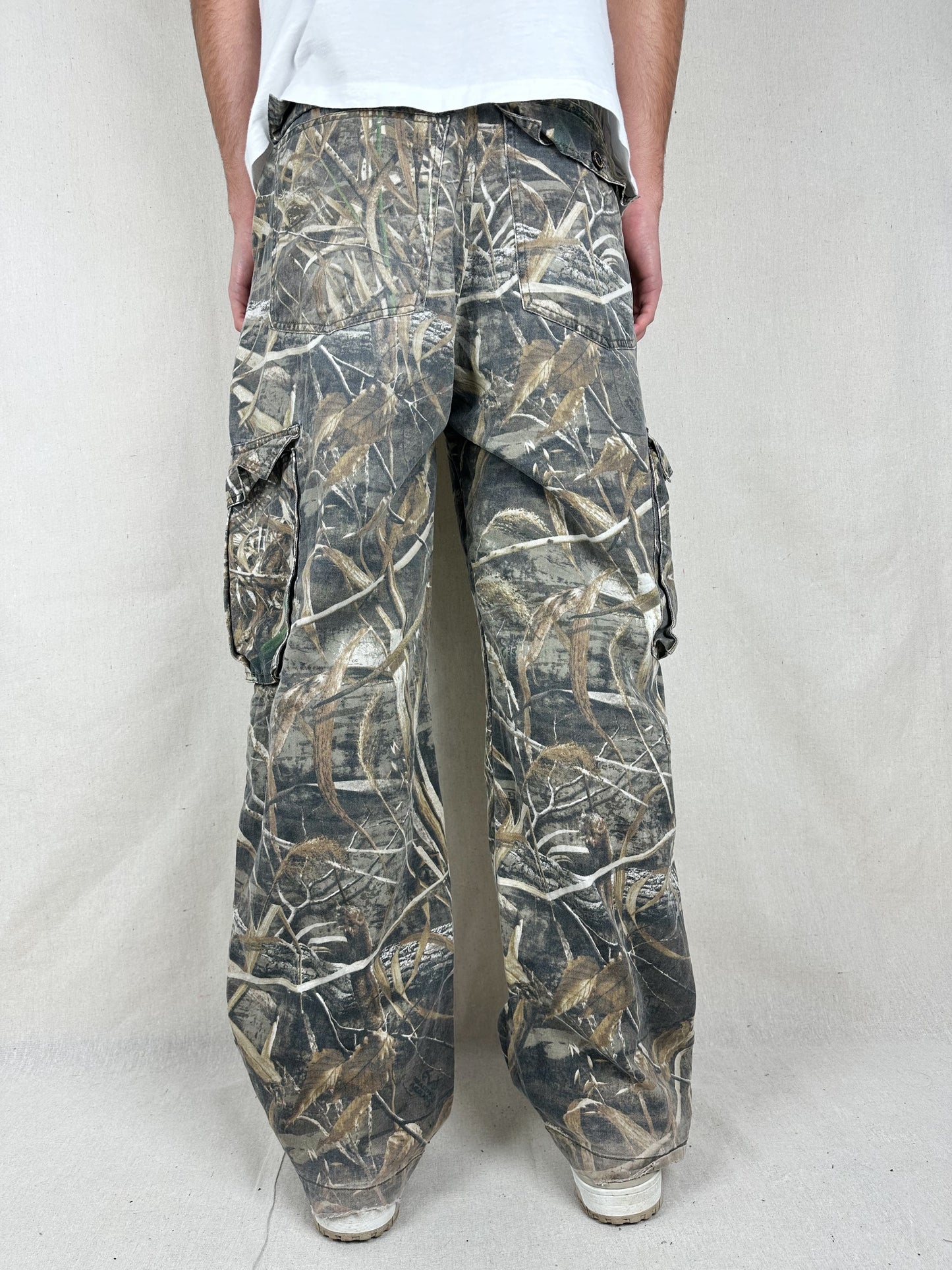 90's Realtree Camo Vintage Cargo Pants Size 32x31