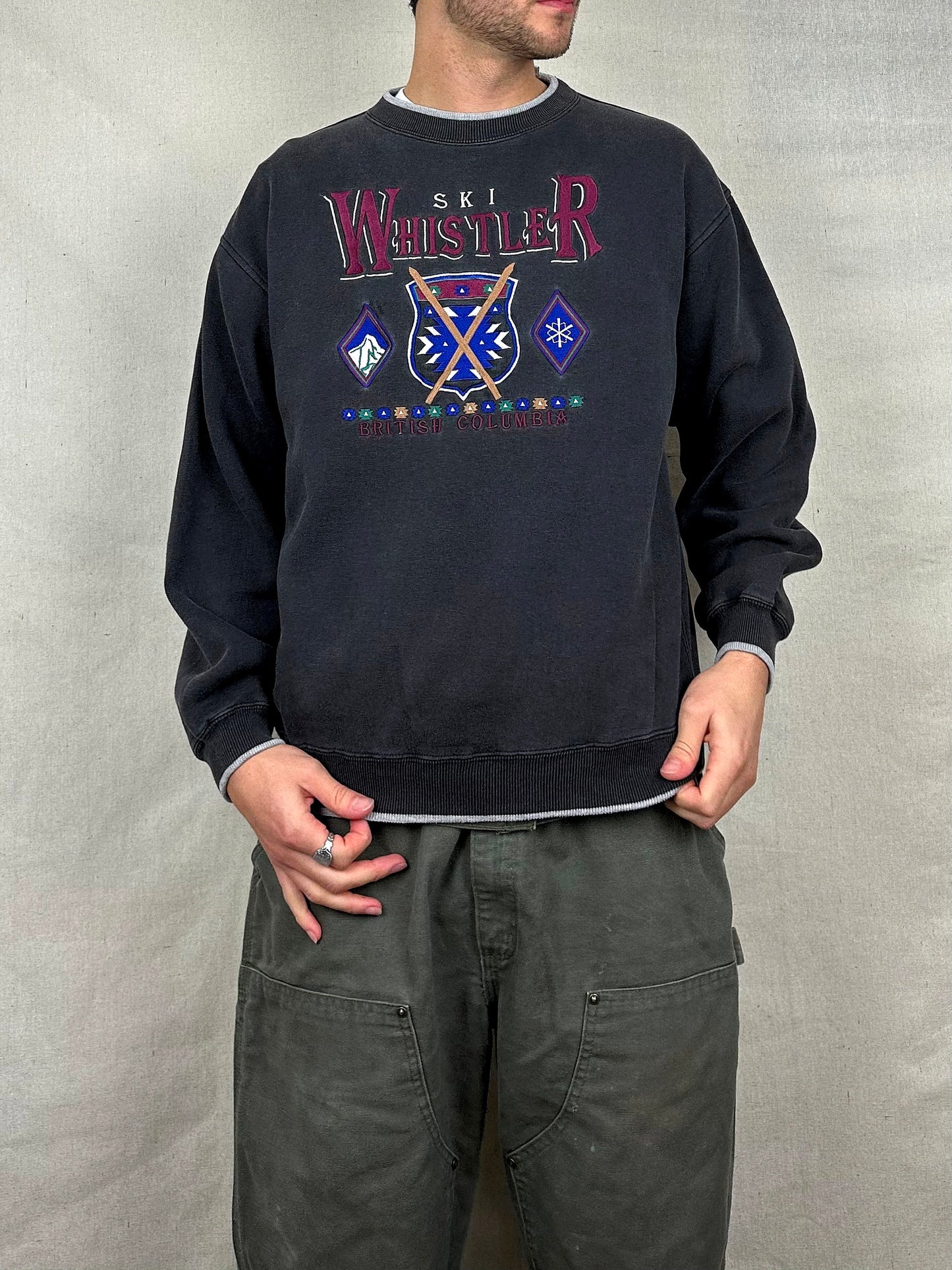 90's Whistler British Columbia Embroidered Vintage Sweatshirt Size M