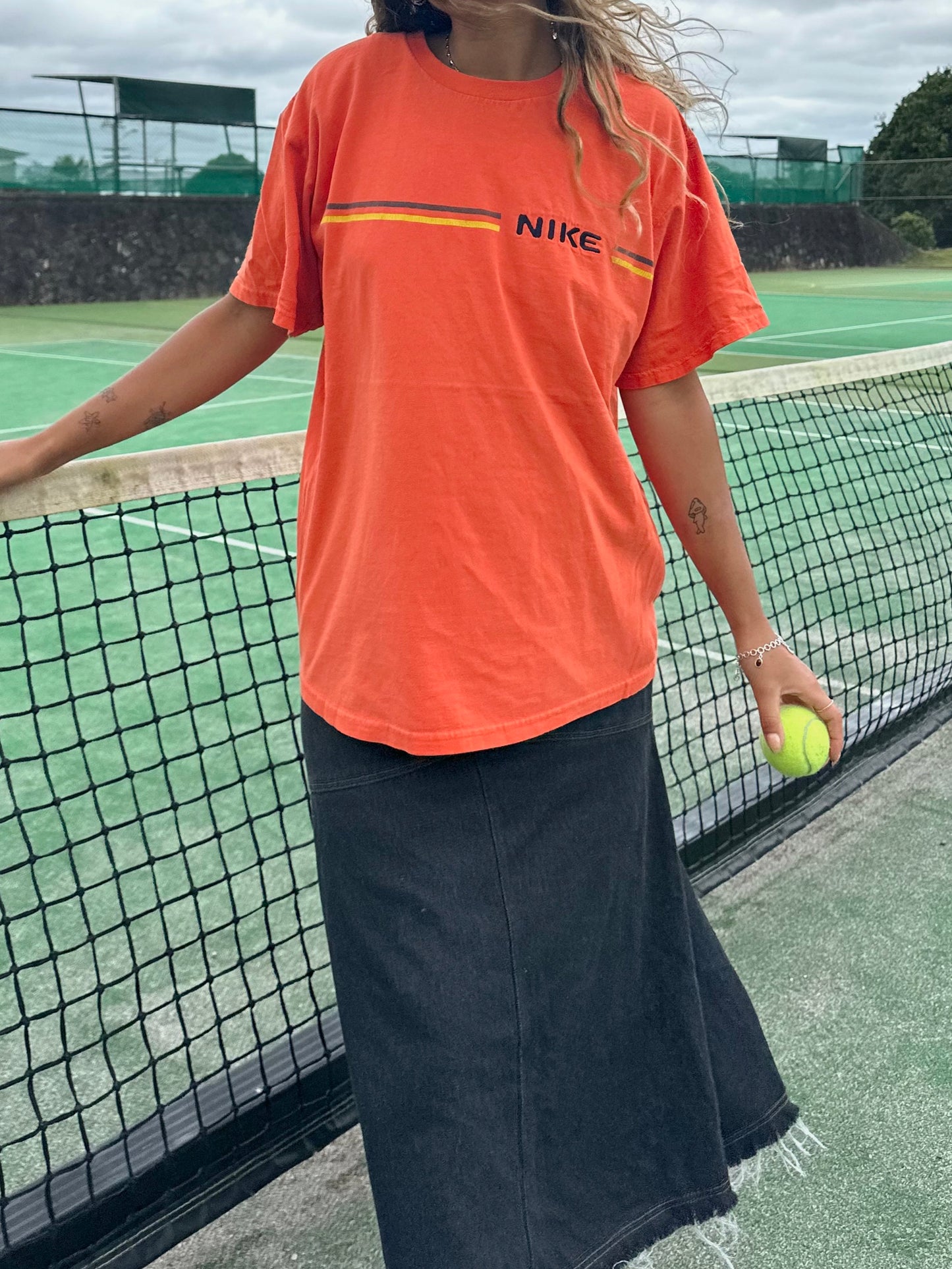 90's Nike Embroidered Vintage T-Shirt Size 14