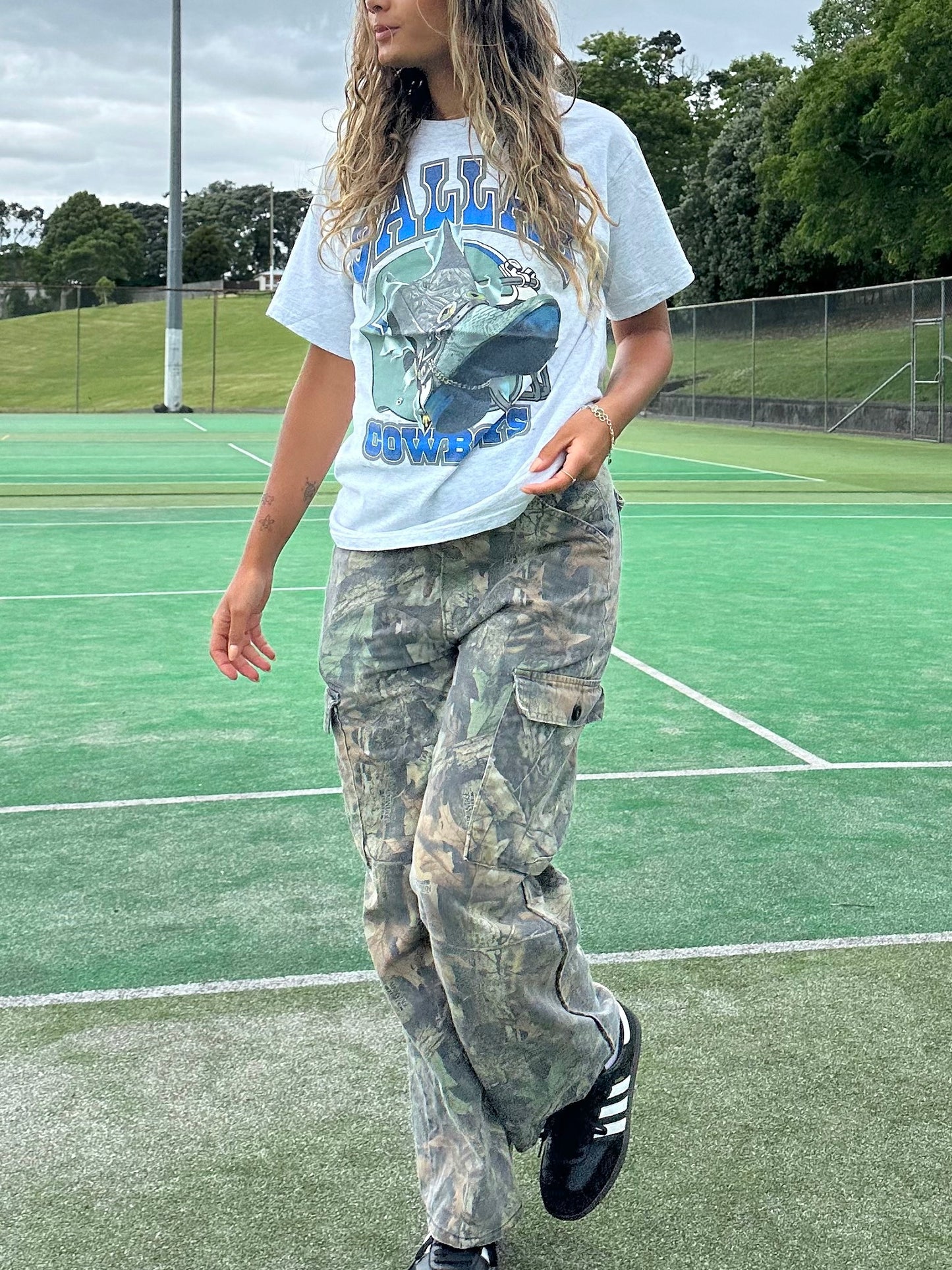 1993 Dallas Cowboys NFL USA Made Vintage T-Shirt Size 8-10