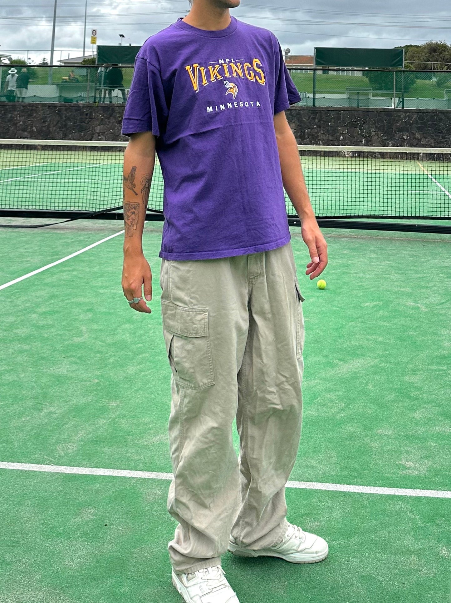 90's Minnesota Vikings NFL Embroidered Vintage T-Shirt Size M