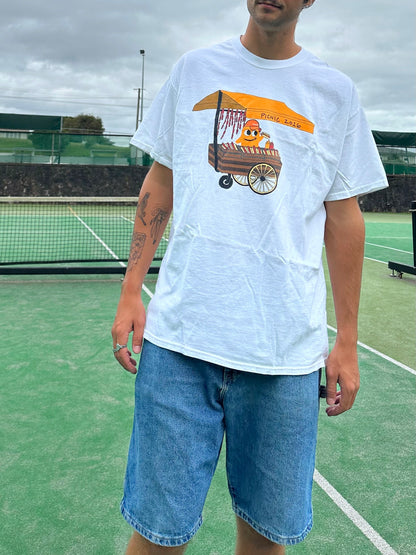 Hotdog Stand Vintage Graphic T-Shirt Size L