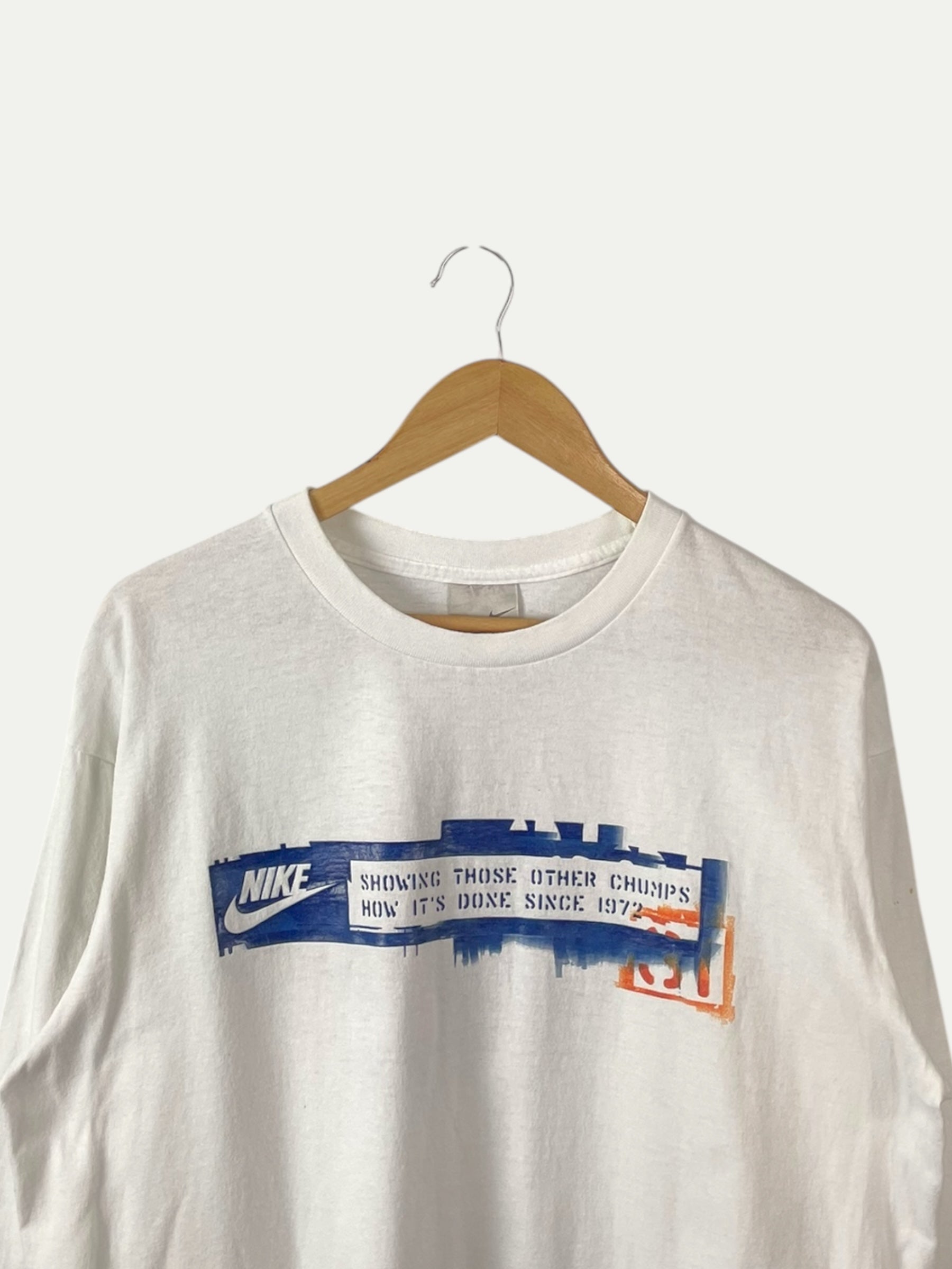 nike sportswear vintage