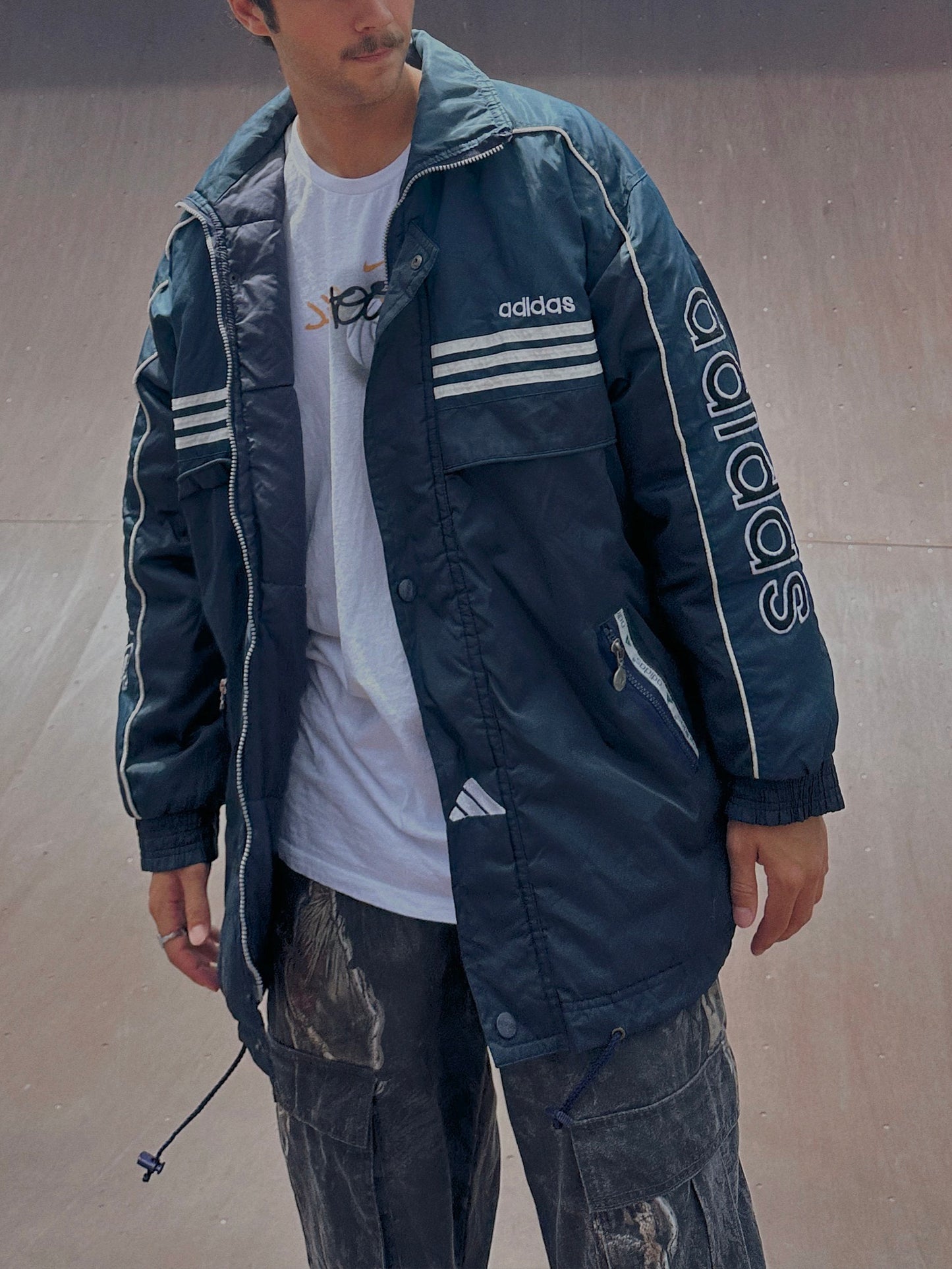90's Adidas Embroidered Vintage Jacket Size 2-3XL