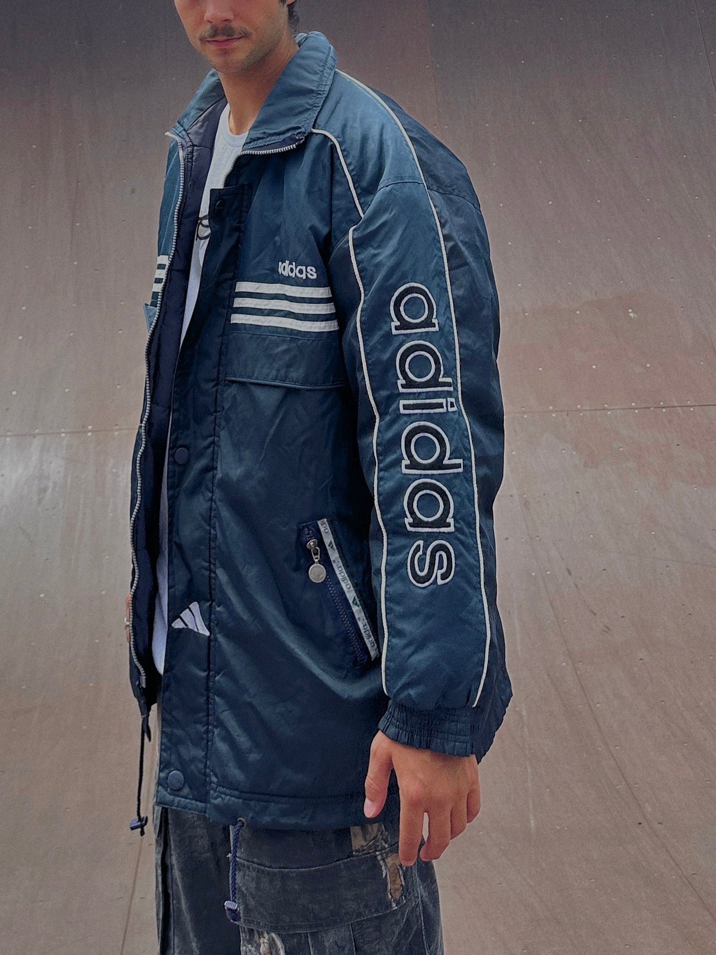 90's Adidas Embroidered Vintage Jacket Size 2-3XL