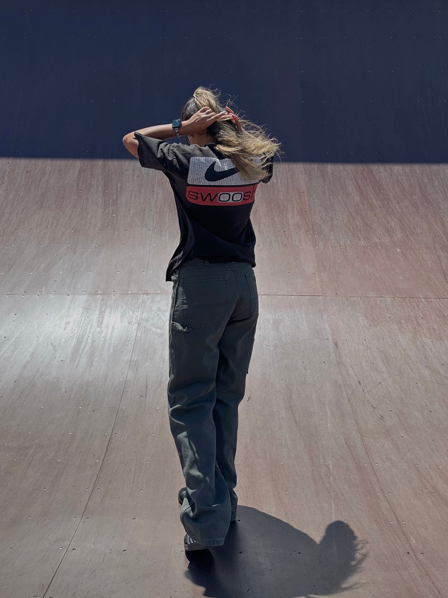 90's Nike Swoosh Vintage T-Shirt Size 12-14