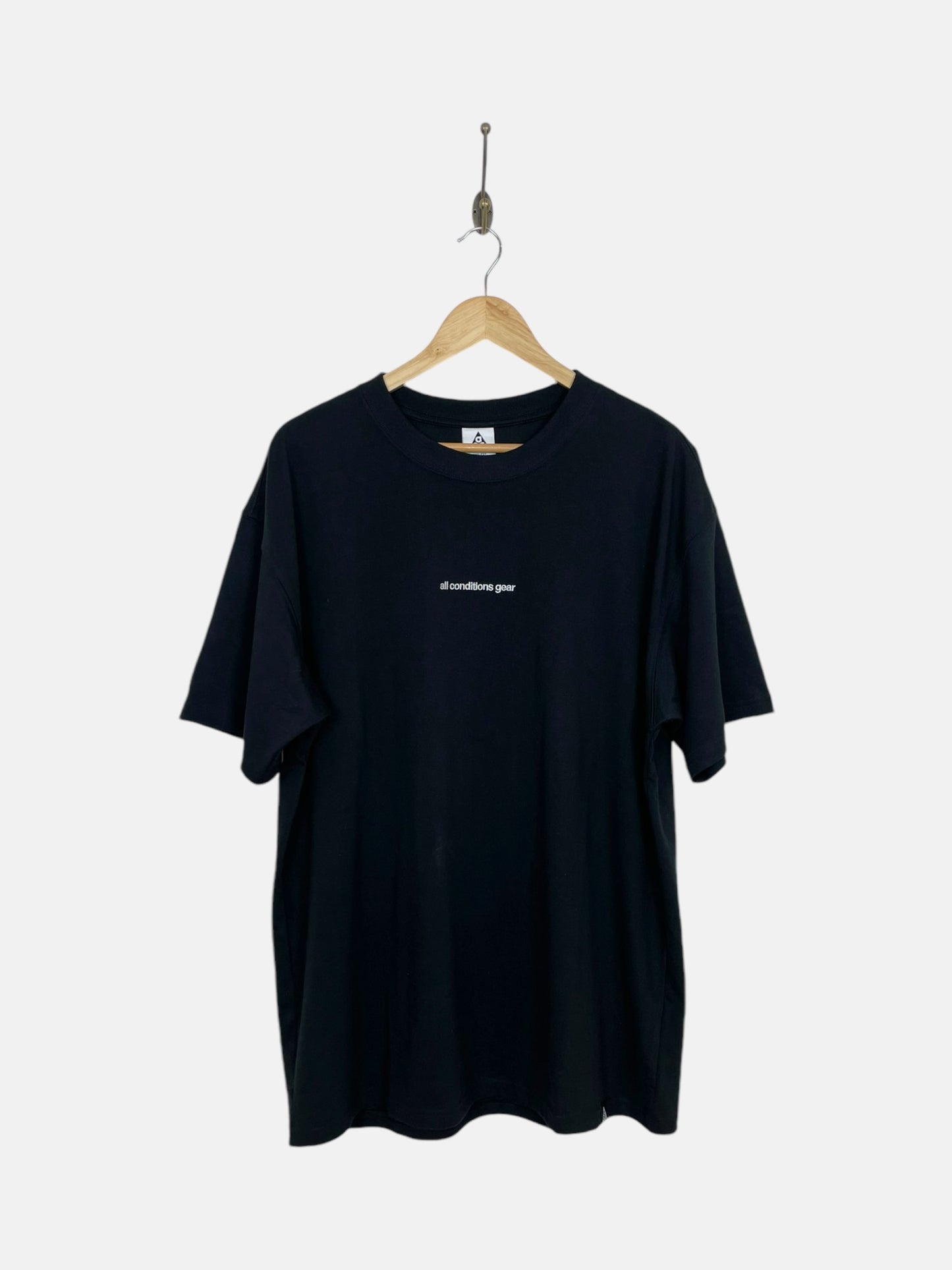 90's Nike ACG Embroidered Vintage T-Shirt Size XL