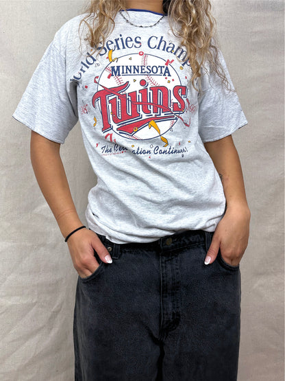1991 Minnesota Twins MLB USA Made Vintage T-Shirt Size 8-10