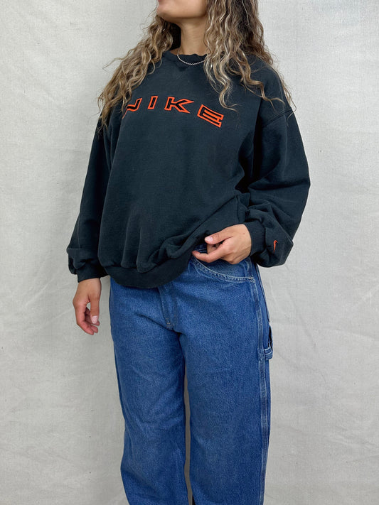 90's Nike Embroidered Vintage Sweatshirt Size 12-14