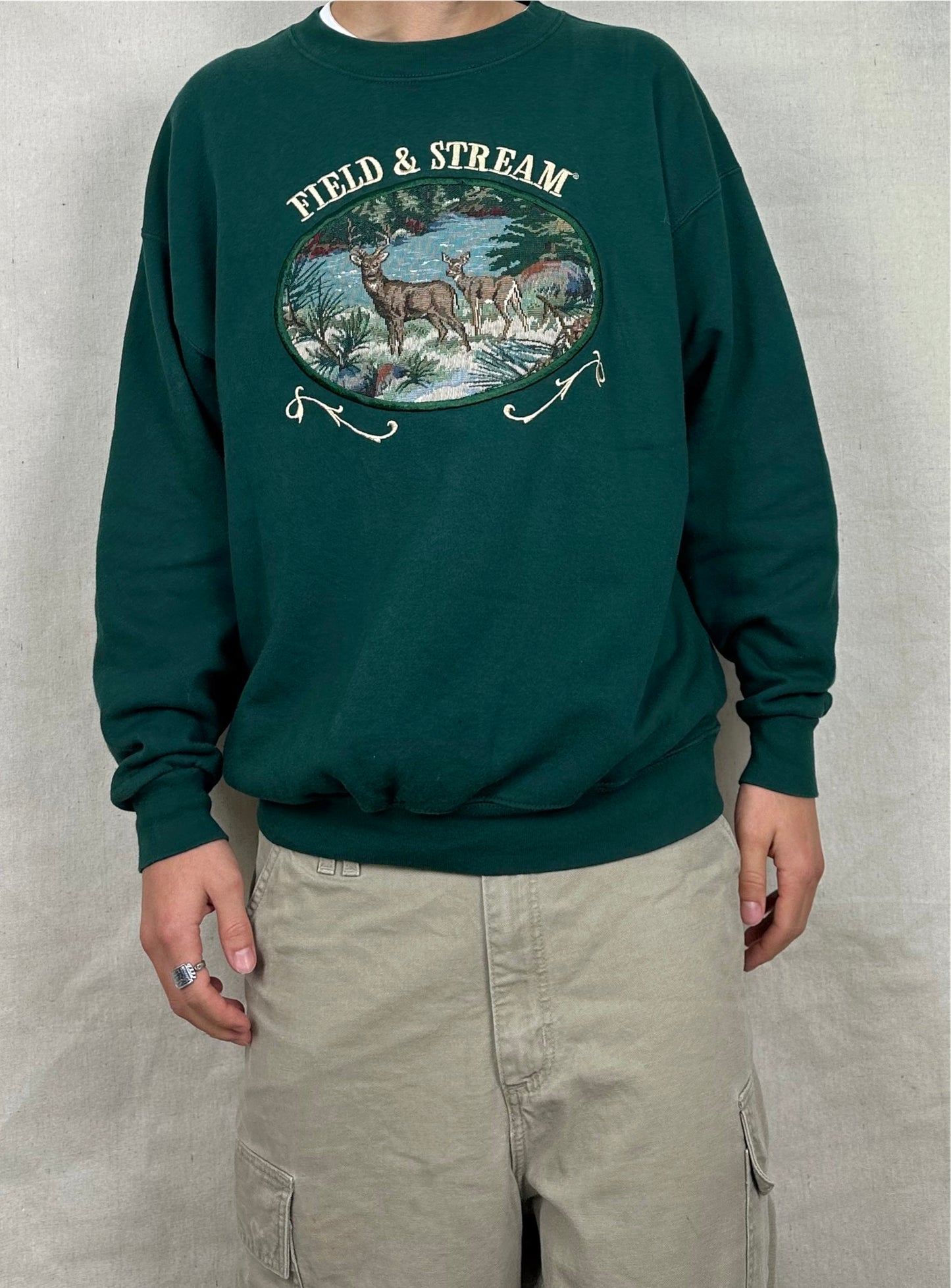 90's Field & Stream USA Made Embroidered Vintage Sweatshirt Size L