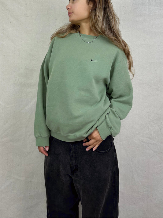 90's Nike Embroidered Vintage Sweatshirt Size 12-14