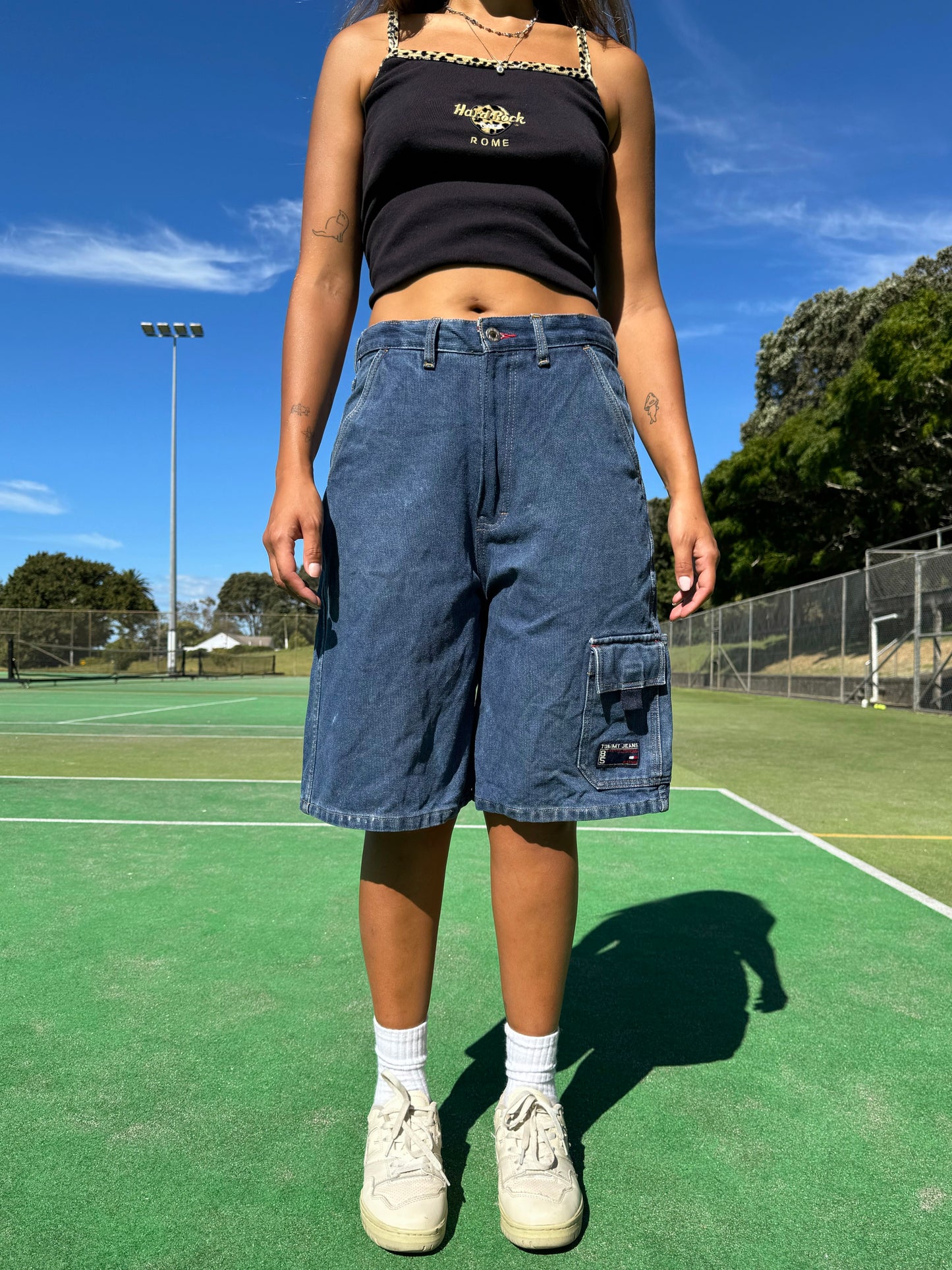90's Tommy Hilfiger Jeans Vintage Denim Cargo Jean Shorts Size 31"