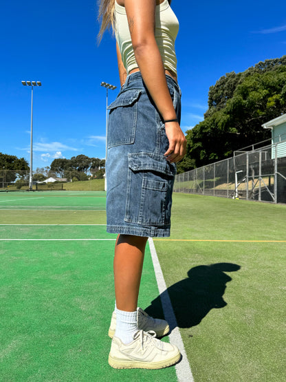 90's Vintage Denim Cargo Jean Shorts Size 28"