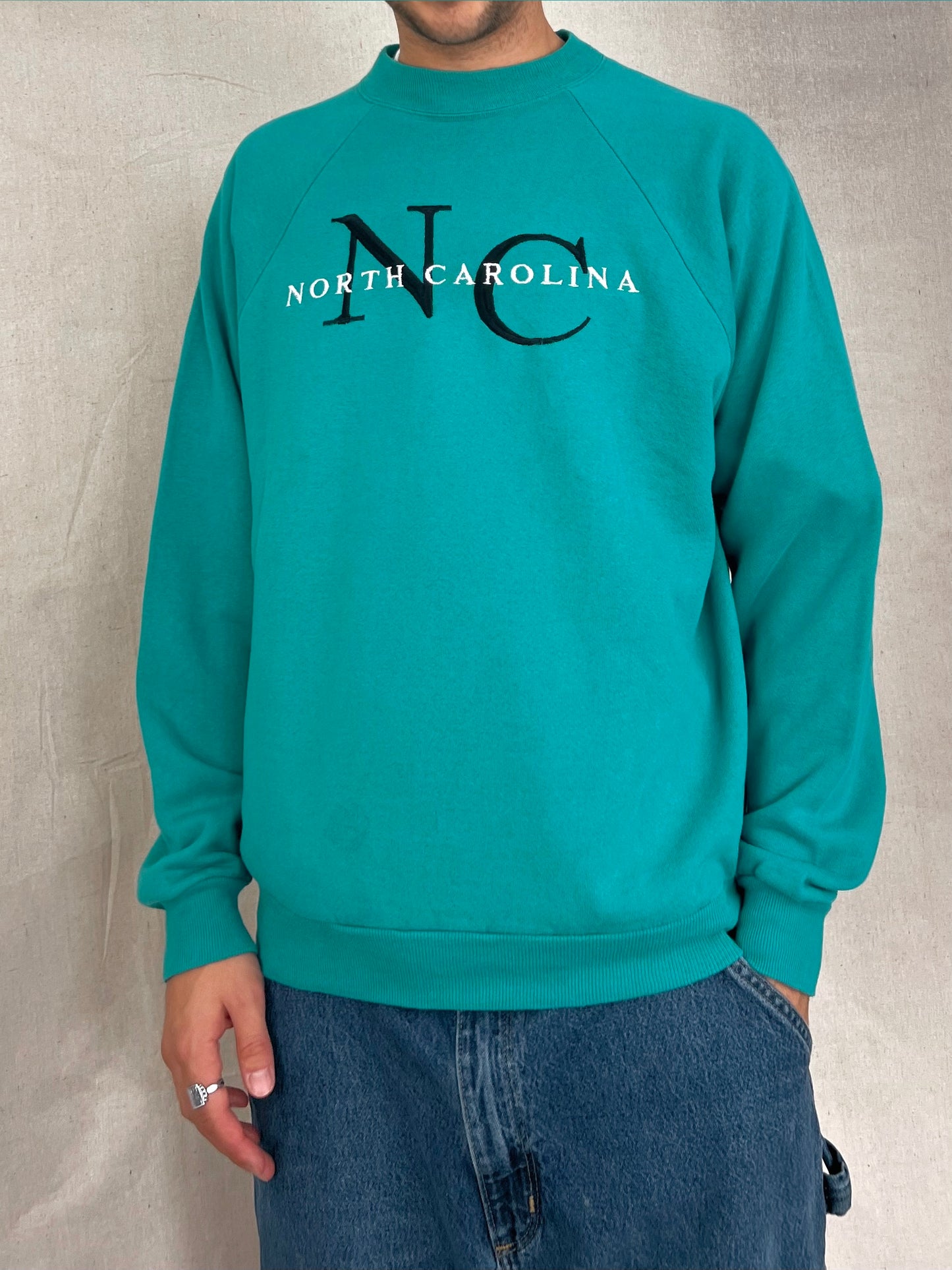 90's North Carolina Embroidered Vintage Sweatshirt Size M