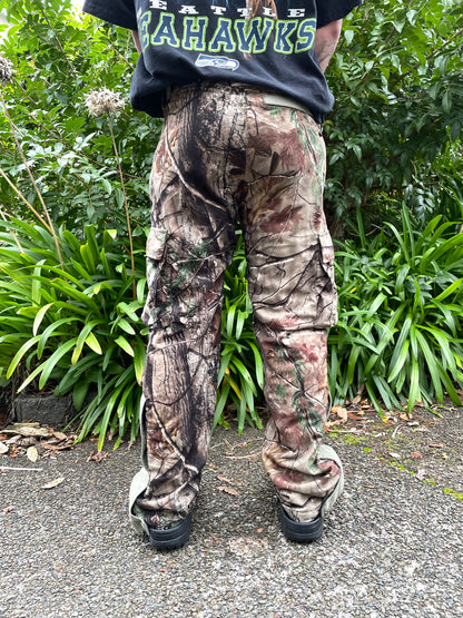 90's Realtree Camo Embroidered Vintage Cargo Lined Pants Size 32