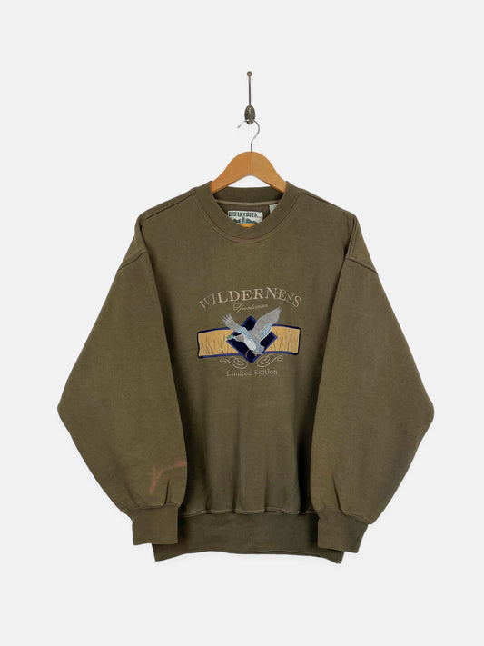 90's Wilderness Sportsman Embroidered Vintage Sweatshirt Size M