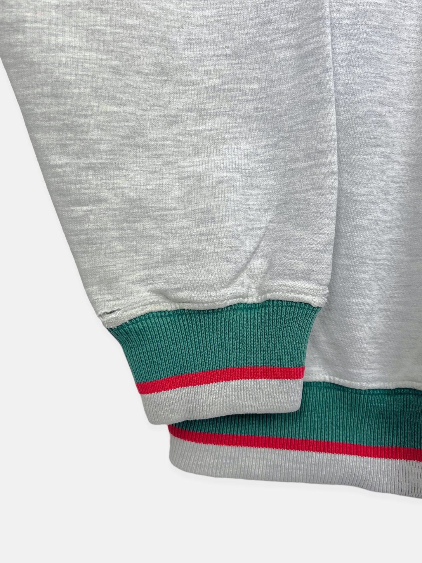 90's Pickaway Country Club Embroidered Vintage Sweatshirt Size M