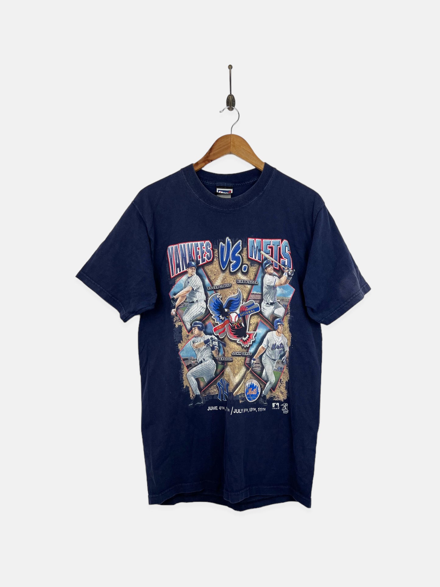 90's Yankees vs Mets MLB Vintage T-Shirt Size 8-10
