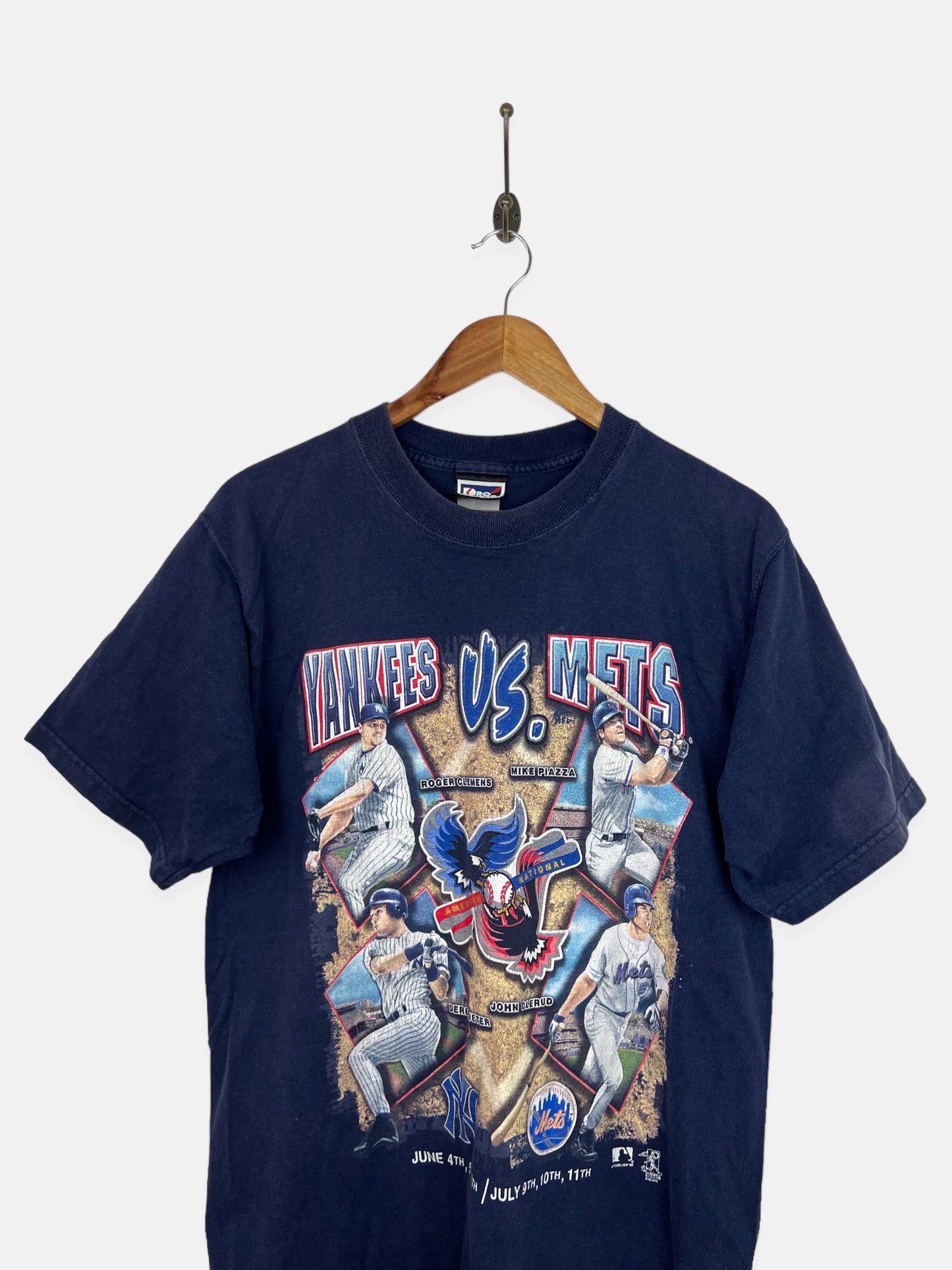 90's Yankees vs Mets MLB Vintage T-Shirt Size 8-10