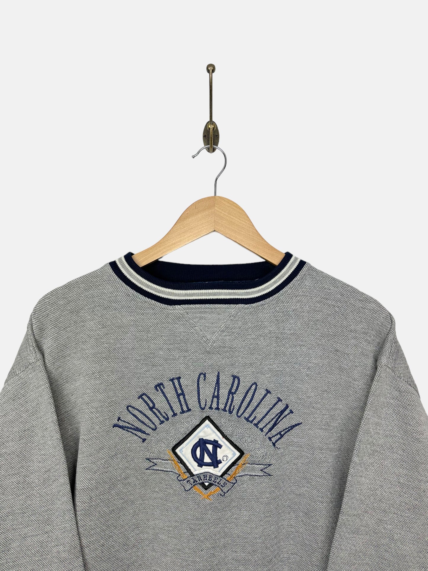 90's North Carolina Tar Heels Embroidered Vintage Sweatshirt Size 12
